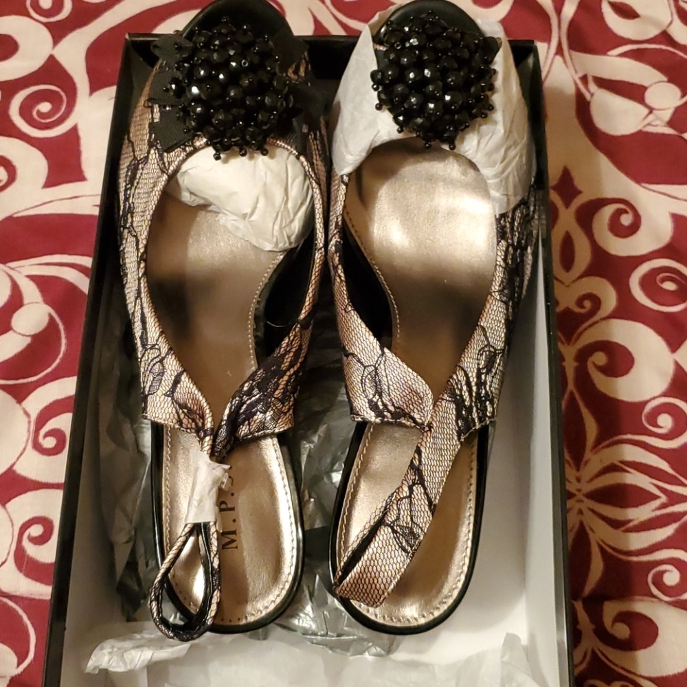 Material Heels
